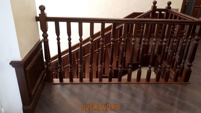 Лестница из массива ясеня на бетонное основание - фото 11