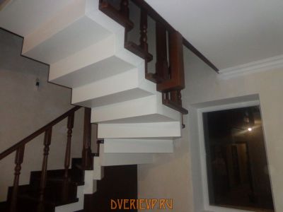 Лестница из дуба на металлический каркас - фото 3